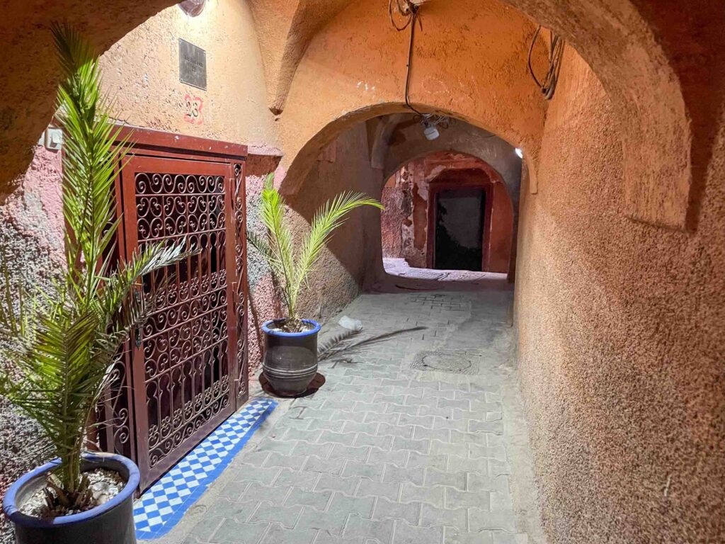 Eingang zu unserem Riad Sassa Finda in Marrakesch