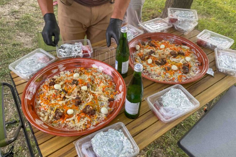 Usbekisches Nationalgericht "Plov"