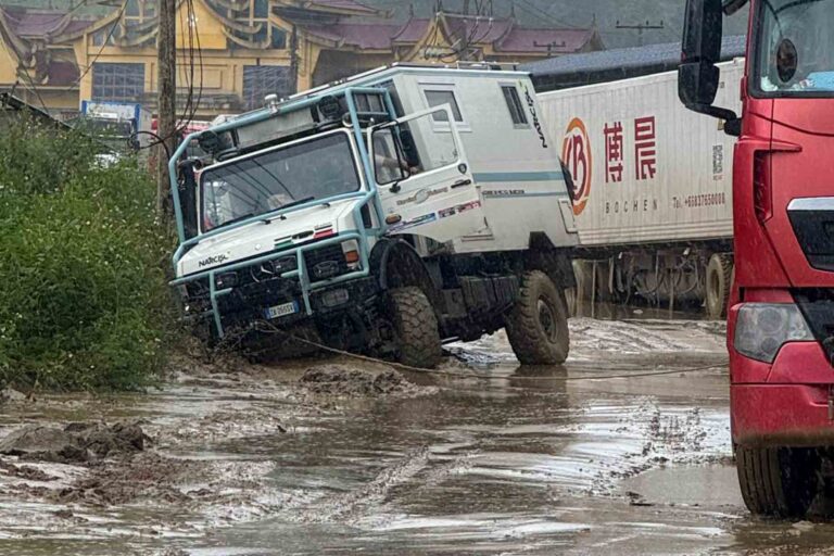 Pech für den Unimog unserer Italiener